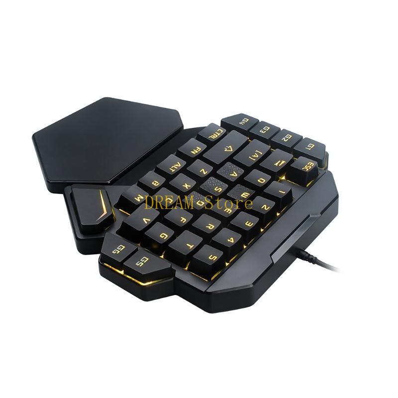 يد واحدة RGB مضيئة بإضاءة خلفي - مراجعة Gaming Keyboard 1 Hand وسعره