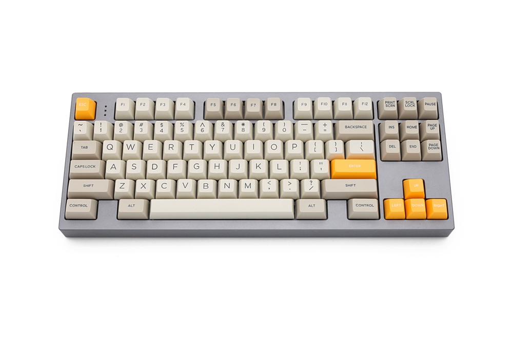 دوميكي سا عبس دوبليسحار كيكاب  - مراجعة Gaming Keyboard Bundle وسعره