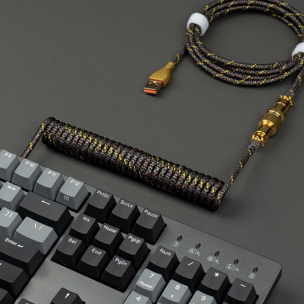 كابل USB-C مطلي بالذهب من نوع  - مراجعة Gaming Keyboard Magnetic Switches وسعره